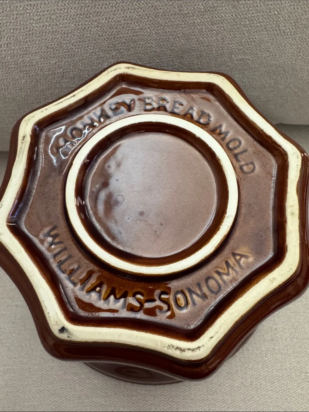 Williams-Sonoma Monkey Bread Mold Brown Stoneware 2 Qt